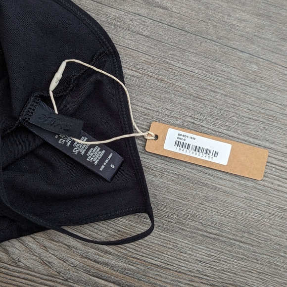 NWT - SKIMS black mesh logo bodysuit S - Picture 3 of 13